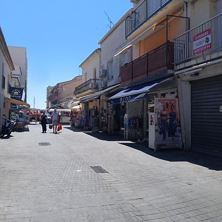 Appartement Centre Ville A Deux Pas De La Plage 勒格罗-迪鲁瓦 外观 照片