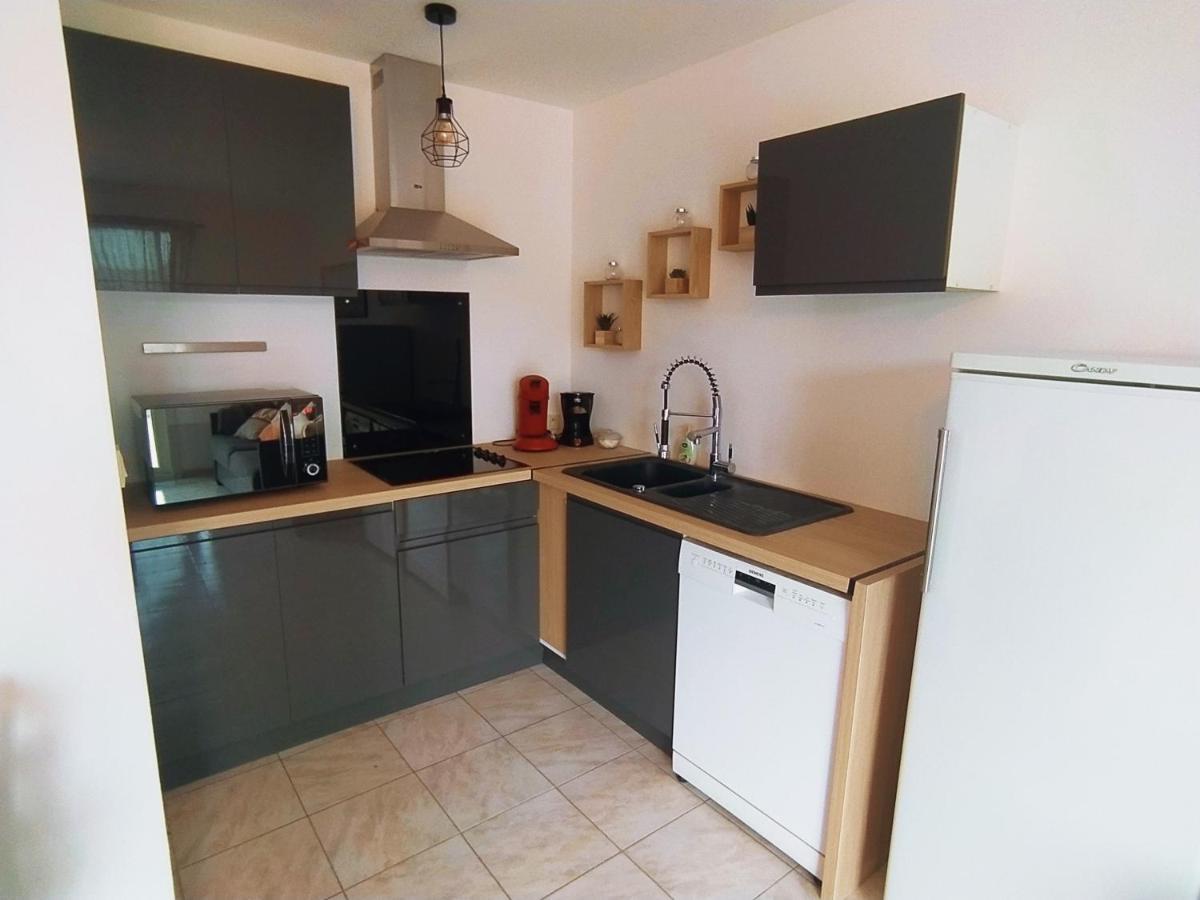Appartement Centre Ville A Deux Pas De La Plage 勒格罗-迪鲁瓦 外观 照片